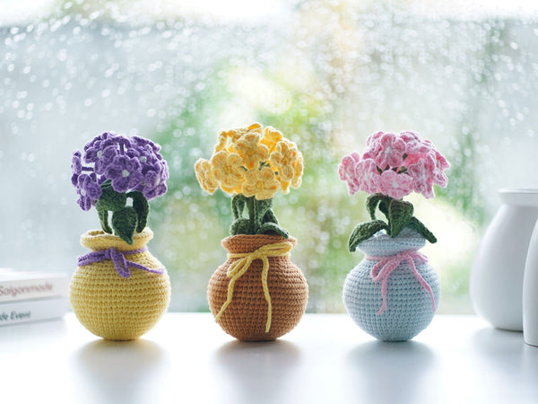 Handmade Crochet Home Decor: 5 DIY Ideas for a Cozy Space