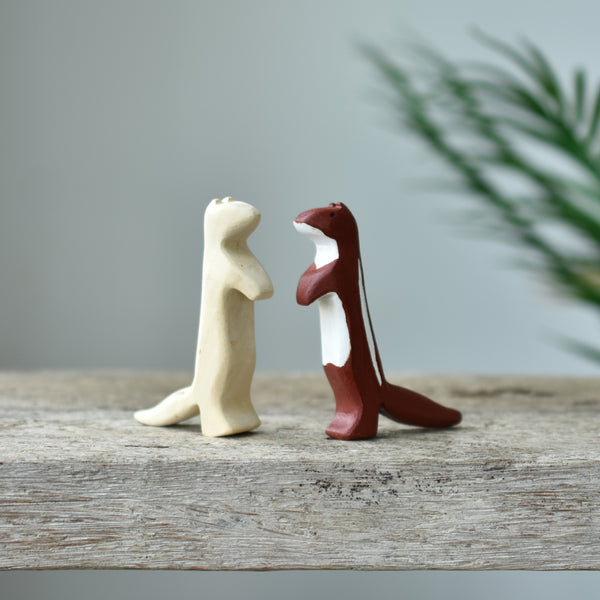 Wooden Meerkat Figurine, Hand-carved wooden Meerkat Toy Unfinished and Ready to Paint, Wooden Toddler DIY Toys