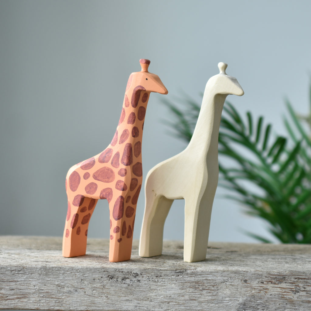 Unfinished Wooden Giraffe Ready to Paint , Hand-carved wooden Giraffe, Handmade Wood Giraffe Status, Home & Room Décor,  DIY Craft