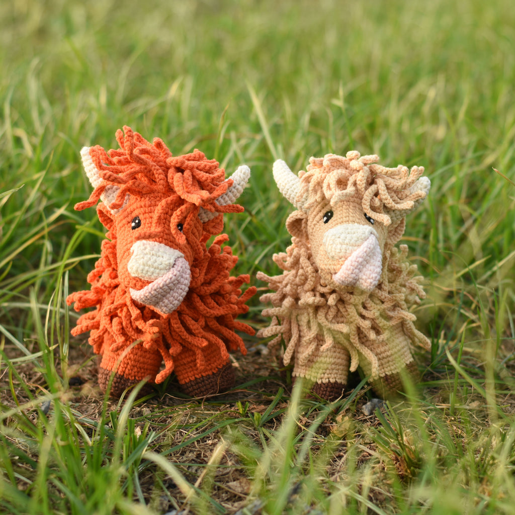 Highland Cows Crochet Animals - Amigurumi Crochet Highland Cow Gift - Amigurumi Highland Cow Toys - Finished Crochet Toy