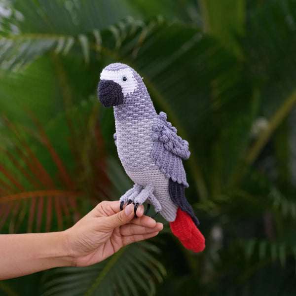 Crochet African Grey Parrot – Handmade Congo Grey Bird with Red Tail, Gift for Parrot Lovers