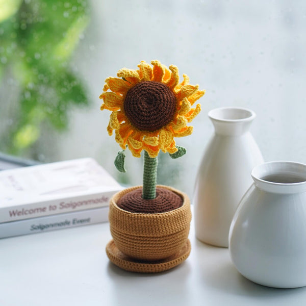 Crochet Sunflower in Pot: Handmade Amigurumi Plush Decor