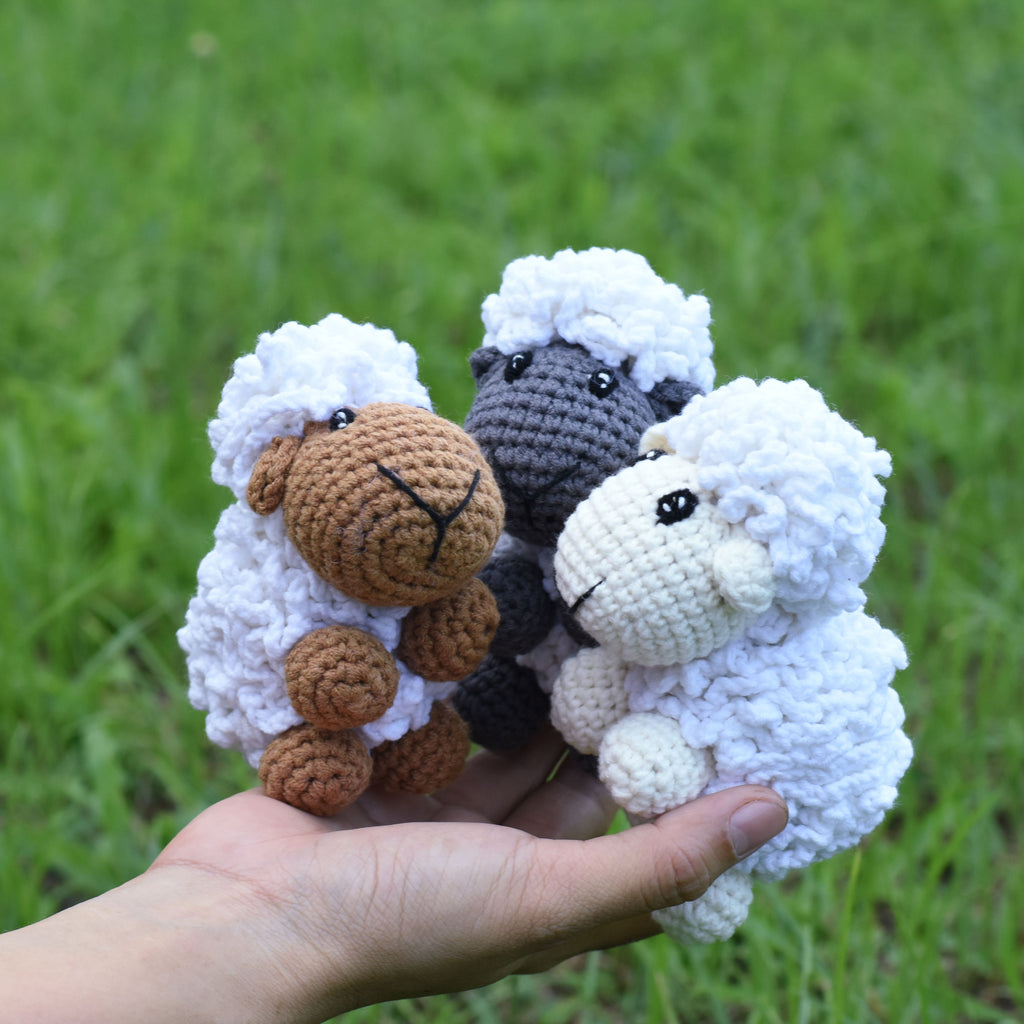 Cute Sheep Stuffed Crochet Amigurumi - White Lamb Gift - Custom Sheep Color - Best Gift For Your Friend