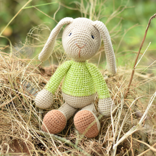Amigurumi long-ear bunny crochet, crochet toy for a photo session, the newborn baby bunny, a birth or shower gift