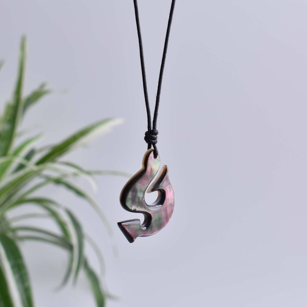 Sea Shell Maori Hook Handmade Charm Pendant Necklace Jewelry - Saigonmade