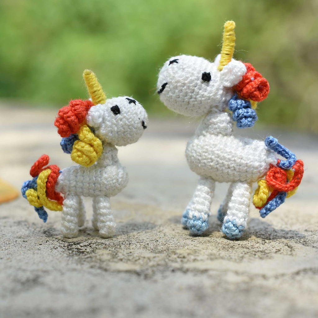 Tiny Unicorn Crochet , Amigurumi Unicorn, Rainbow hair , Micro crochet Handmade Toy, Unicorn Gift