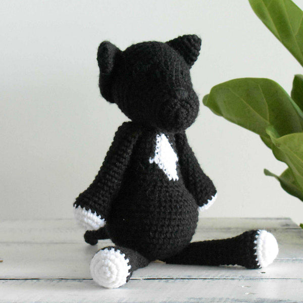 Staffordshire Bull Terrier Crochet Dog Amigurumi Stuffed Dog Animal Crochet Toy - SaiGonDoll