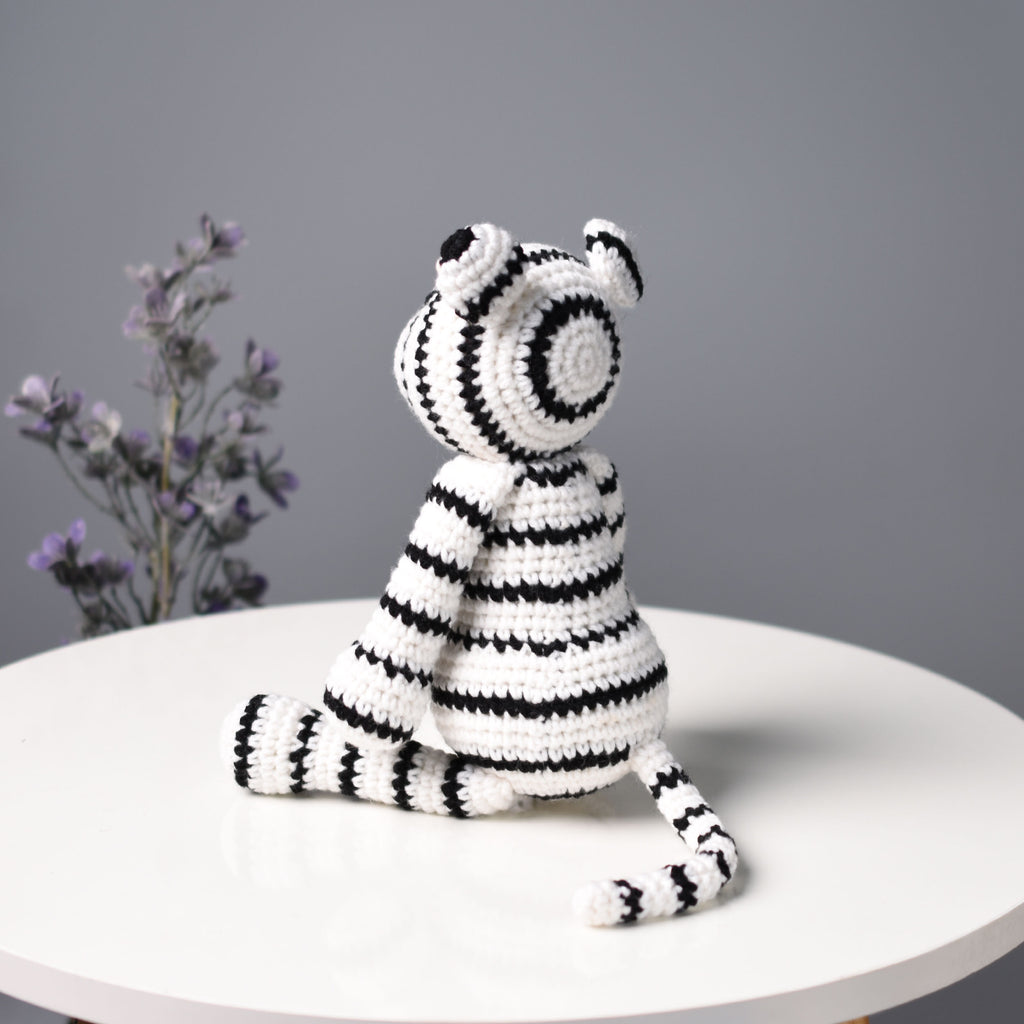 White Tiger Stuffed Crochet Animal - Amigurumi White Tiger Plush Toy - Bleached Tiger Toy